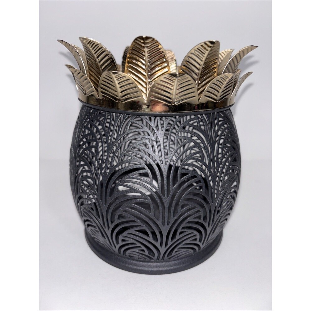 Bath & Body Works Black Pineapple Luminary 3 Wick Candle Holder NEW - Picture 3 of 10